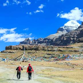 Ganden Monastry Trek