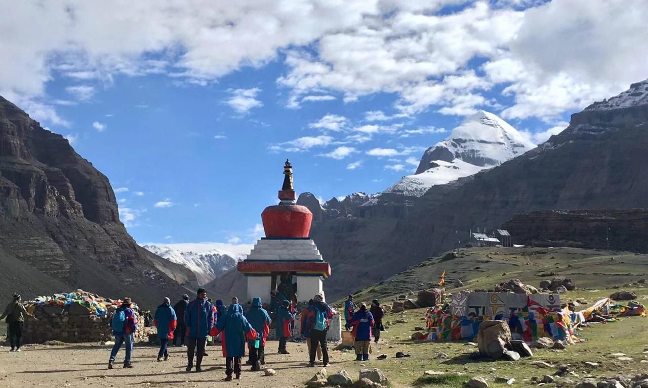 Kailash y Manasarovar en helicóptero